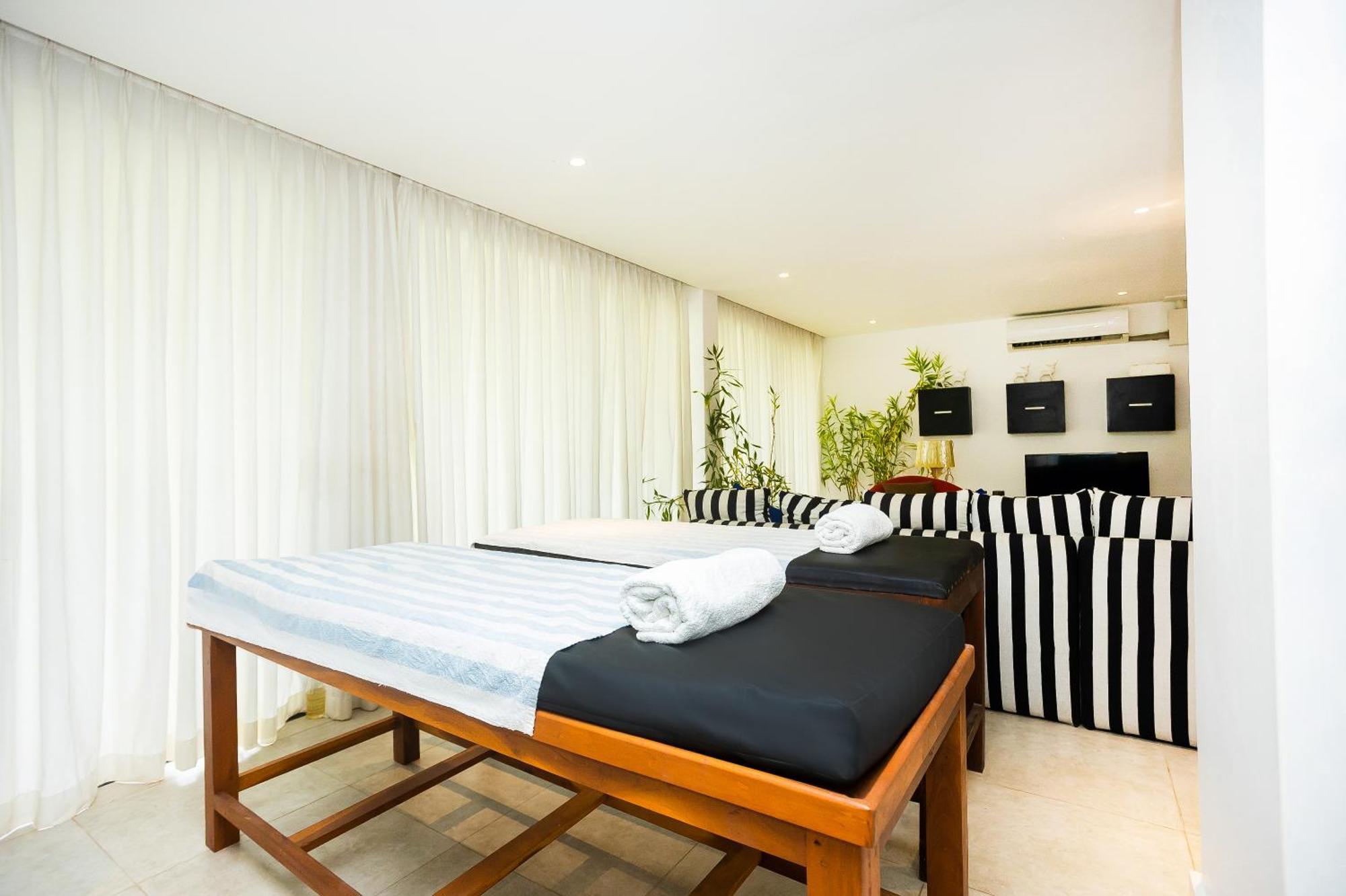 Green Turtle Villa By The Serendipity Collection เบนโตตา ภายนอก รูปภาพ